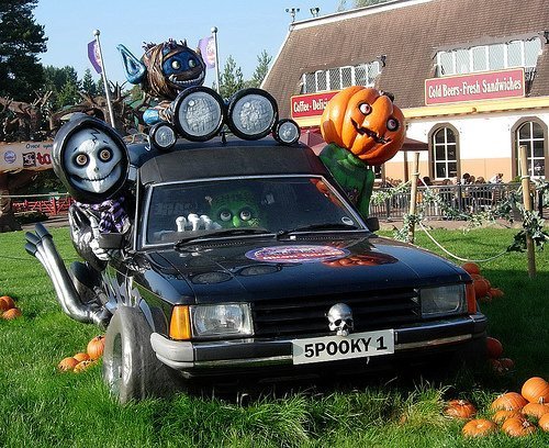 halloween-cars