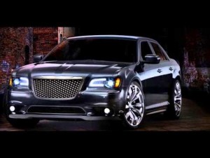 2015-Chrysler-300C-SRT