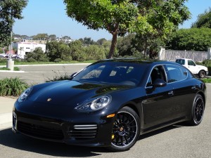 Porsche-panamera-Turbo-S-Executive-2015