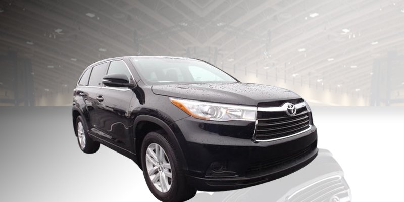 2017-Toyota-Highlander